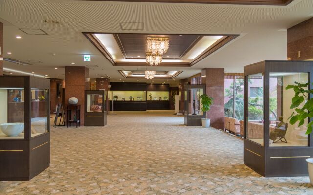 Aso Plaza Hotel