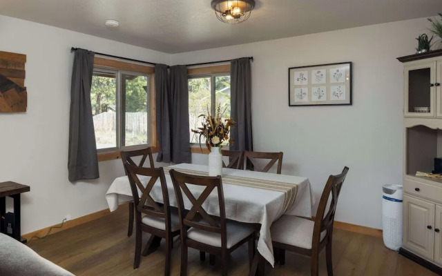 Diamond Retreat in Bend for 6!