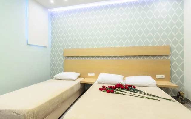Sea View Studios & Apartments