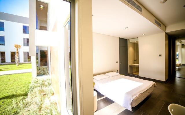 M Executive Hotel & Residence