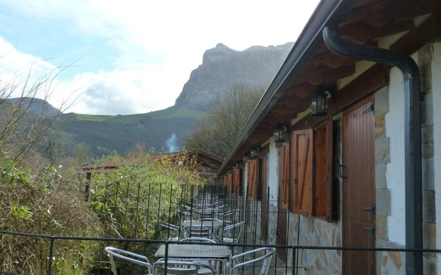 Apartamentos Camping La Barguilla