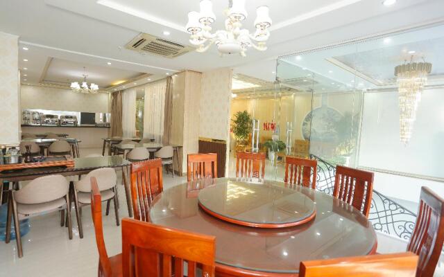 OYO 417 Sun Hotel