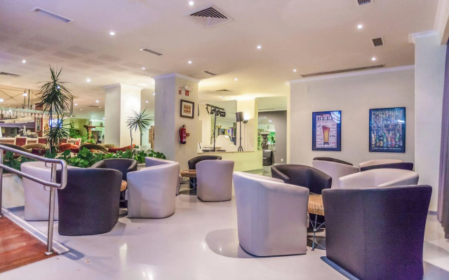 Santa Eulália Suite Hotel & SPA