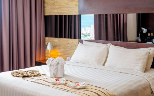 Fox Hotel Nagoya Batam – Guest Rooms – Batam