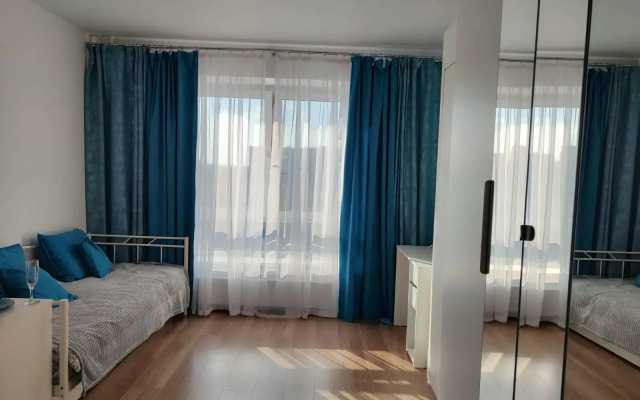 Квартира у метро Молодежная