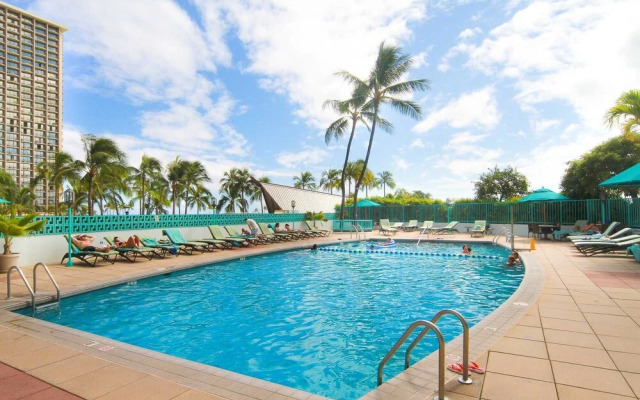 Ilikai 1902 - Studio Condo