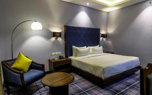 Hotel Piccadily Raipur