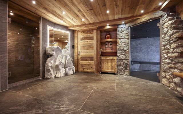 Chalet-Hôtel Neige et Roc, The Originals Relais (Hotel-Chalet de Tradition)