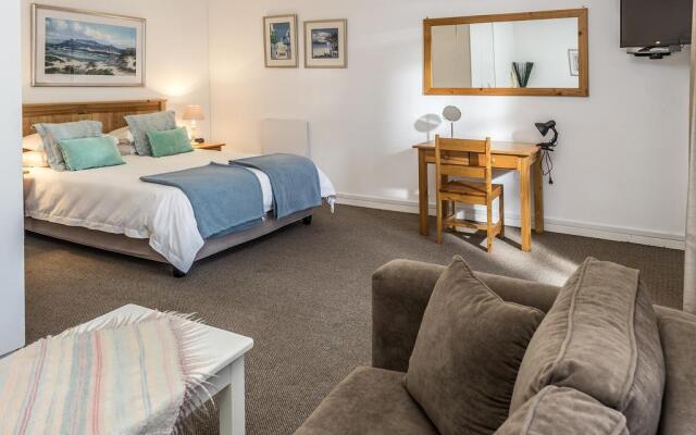 Summer Blue Guesthouse