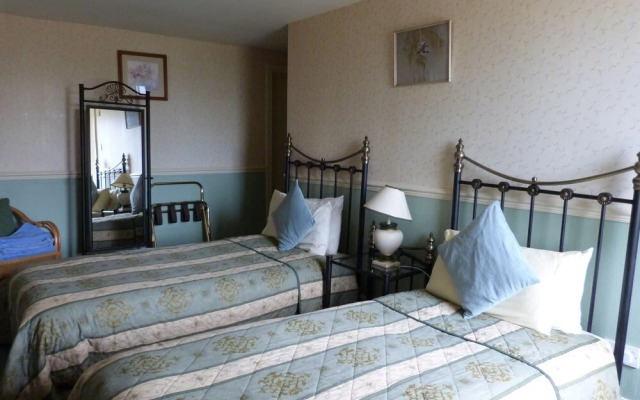 Edderton Hall Country House