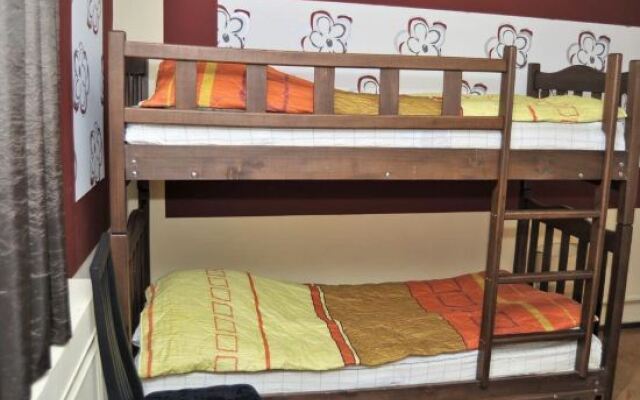 Hostel Vake Garden