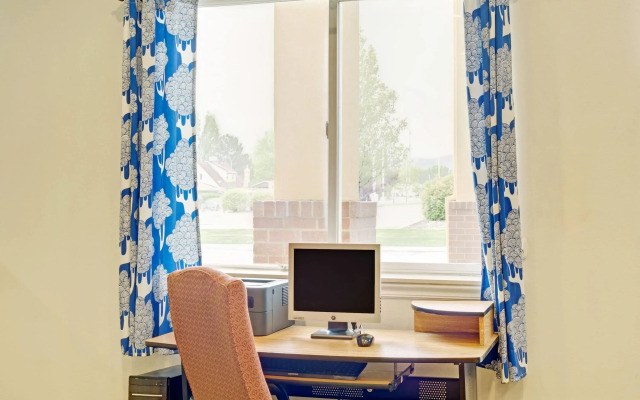 Days Inn by Wyndham Lehi