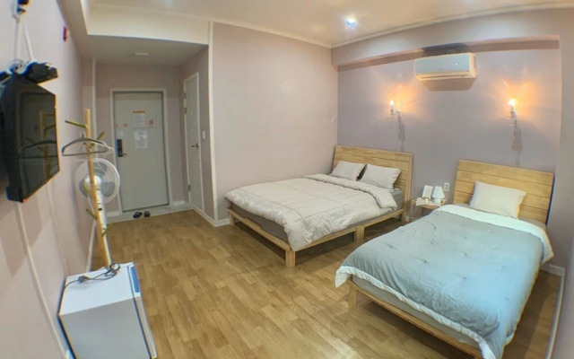 Yeosu Nangman Guest House