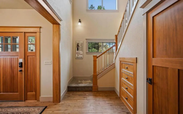 Awbrey-Ac-By Dt-4Br/2.5Ba