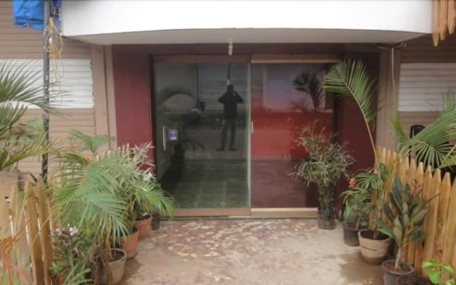 Miroslav Holiday Homes