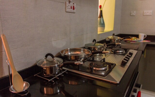 Huku Qwetu C5 City Breeze Apartment