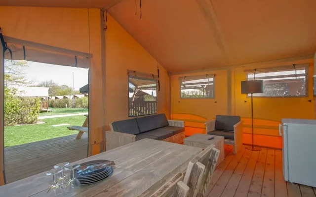 Nice Tent Lodge With Kitchen, Breda Only 10 km