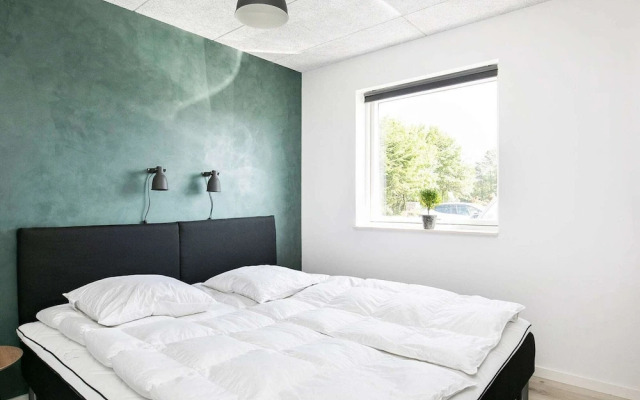 14 Person Holiday Home in Vaeggerlose