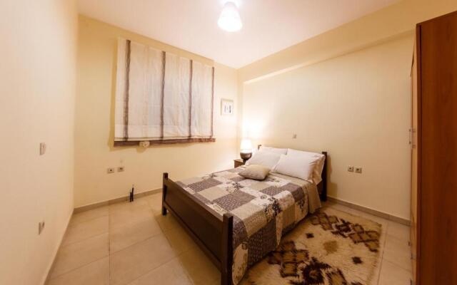 Dimitras House