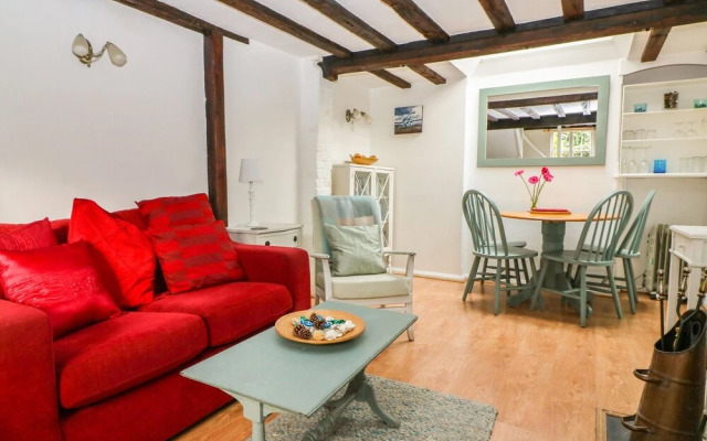 Swanfield Cottage