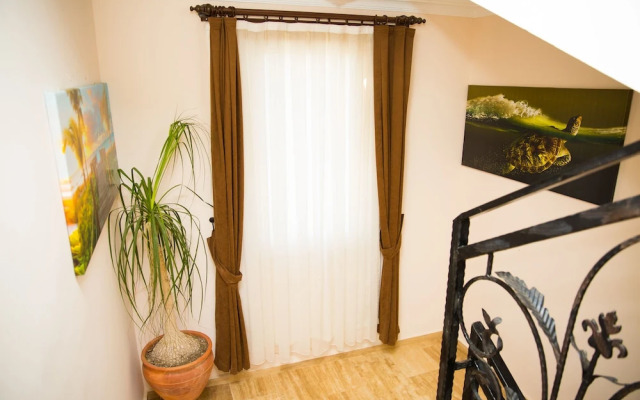 Oasis Apart Hotel