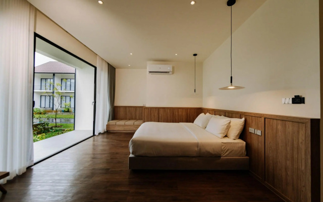 Shanti-Retreat Hotel