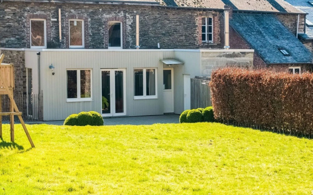 Suave Holiday Home in Vresse-sur-semois With Garden