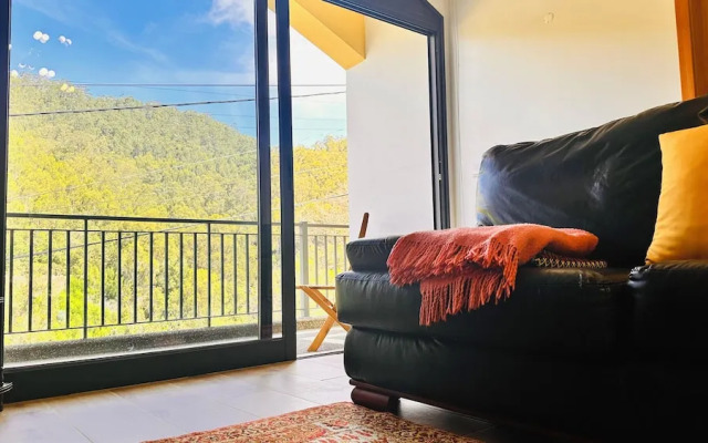 Panoramic sea and Mountain View 2 Bedroom House