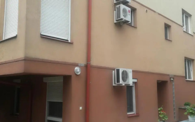 ROSE Apartman