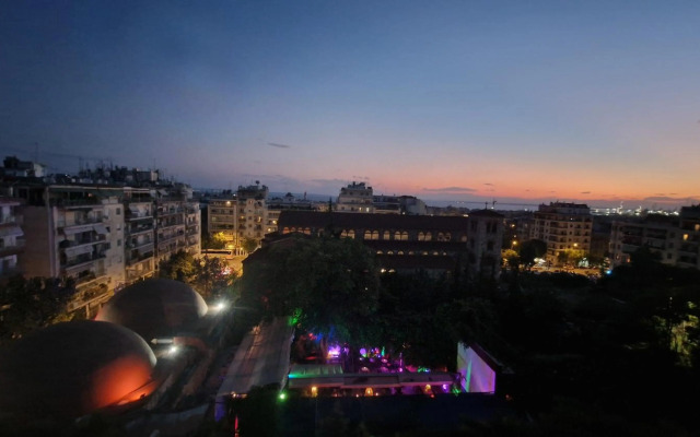 Konstantinos'S Luxury Apartment