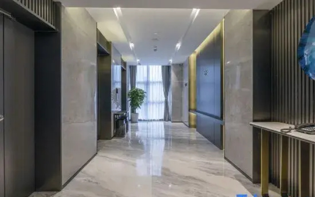 Ningbo Bochen Man Yue Hotel