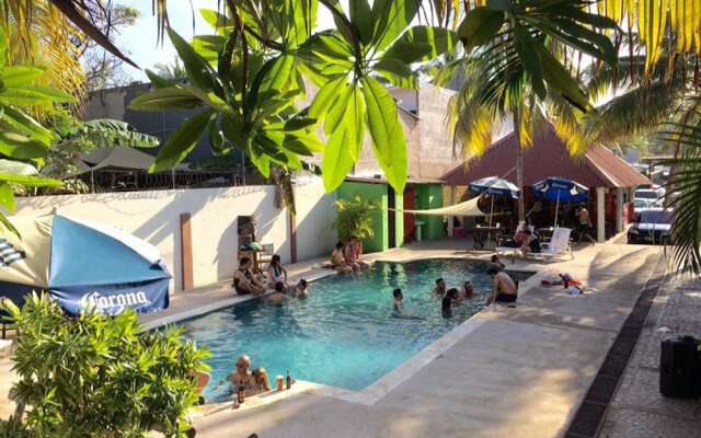 Hotel Tunco Lodge - Hostel