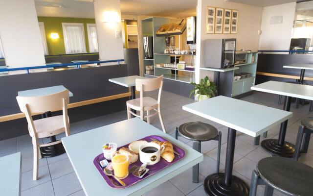 B&B HOTEL Châteauroux Aéroport