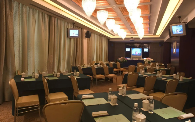 Kunshan Newport Hotel