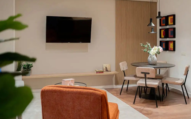 Modern Spacious 2BR Steps to Cismigiu Gardens