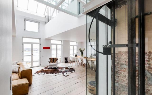 The Loft O