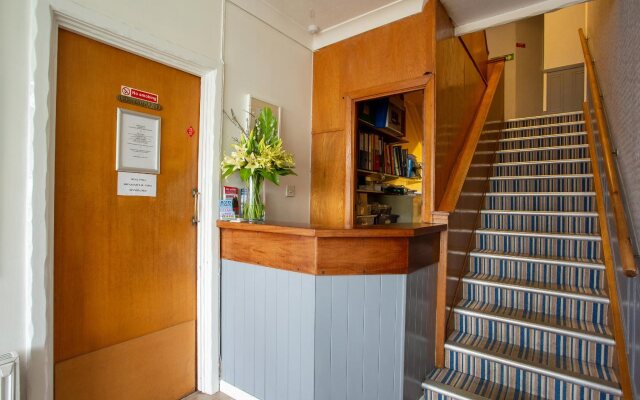 OYO Godolphin Arms Hotel