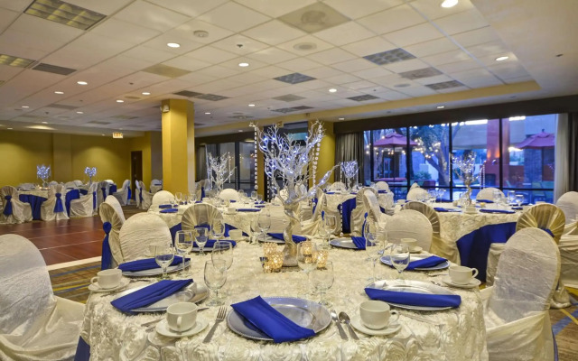 DoubleTree by Hilton Phoenix North