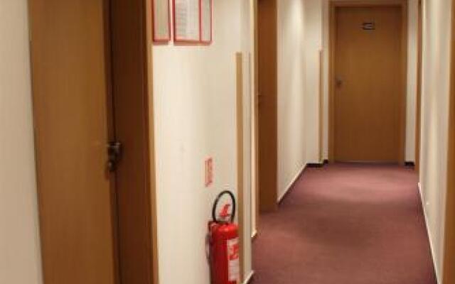 A3 Hotel