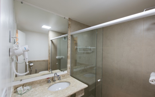 Carlton Plaza Limeira