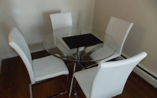 5 Calgary Downtown (2Bdr Suite