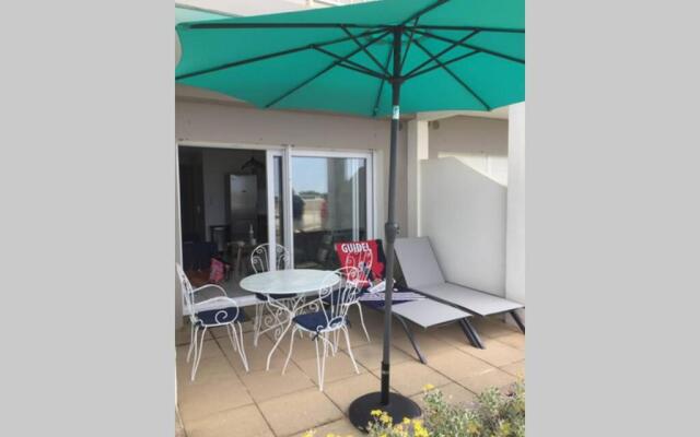 Appartement 7 rez de chaussée vue mer