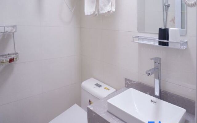 Leku Holiday Gaming Hotel (Beijing West Railway Station)