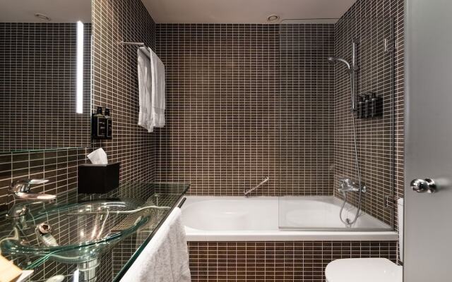 Ac Hotel Zizur Mayor By Marriott