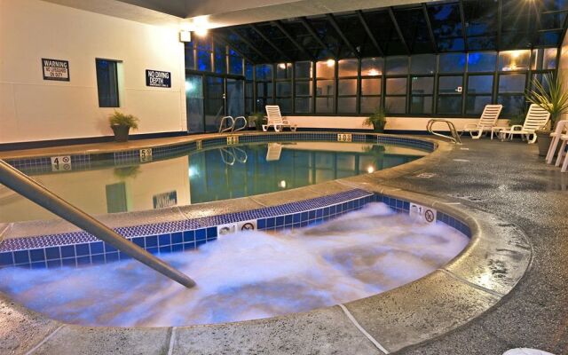 Cottonwood Suites Boise Riverside Downtown