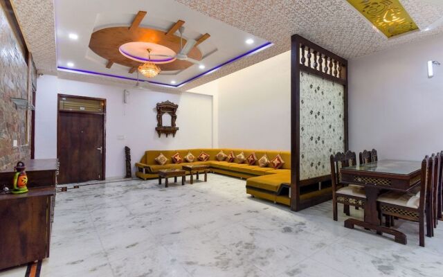 OYO 45329 Hotel Shreemaya