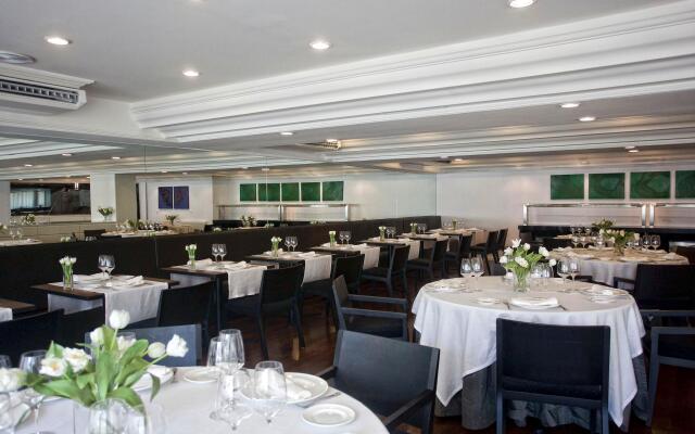 Hotel Almirante