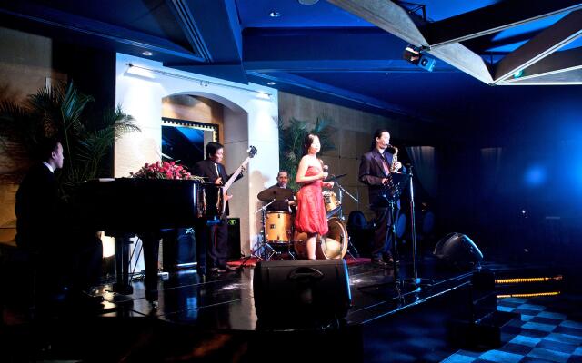Diamond Hotel Philippines