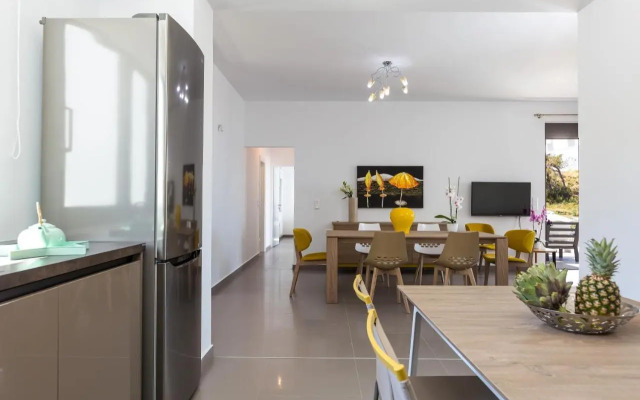 Eolia Villa, beach relaxation, By ThinkVilla