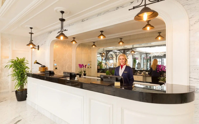 Metropolitan Hotels Taksim